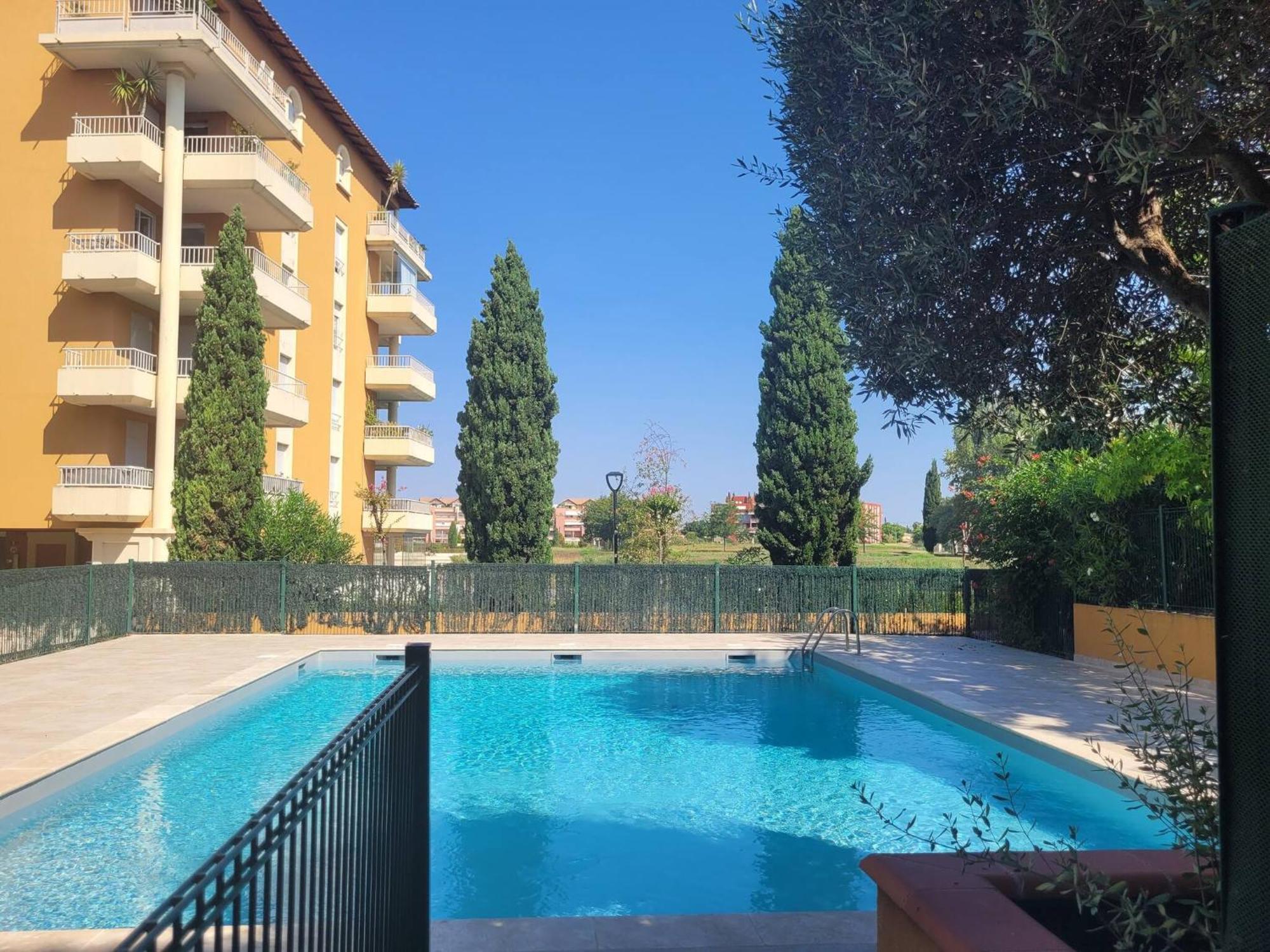 Le Jardin D'Hugo Apartamento Lattes Exterior foto